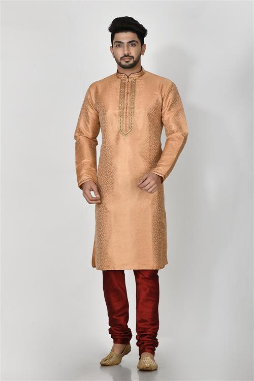 https://media.vinhemfashion.com/Images/RajsahiVol4AVLS191ZAM7GSEY1K/image/designer